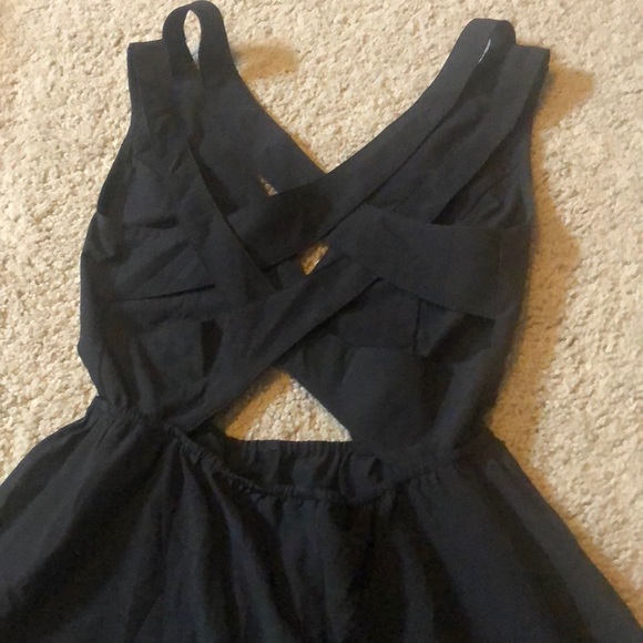 Black scrappy romper - Picture 2 of 3